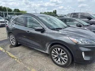 Ford Escape 2020 AWD Titanium 4p SUV