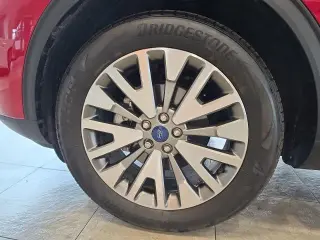 Ford Escape 2022 AWD Titanium 4p SUV