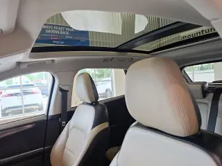 Ford Escape 2022 AWD Titanium 4p SUV
