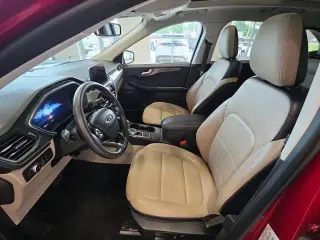 Ford Escape 2022 AWD Titanium 4p SUV