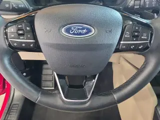 Ford Escape 2022 AWD Titanium 4p SUV