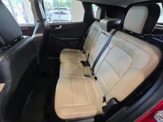 Ford Escape 2022 AWD Titanium 4p SUV