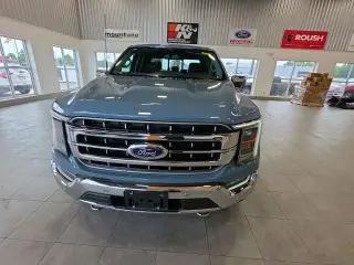 Ford F-150 2023 4x4 Lariat 4 puertas SuperCrew 5.5 pies SB