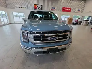 Ford F-150 2023 4x4 Lariat 4 puertas SuperCrew 5.5 pies SB