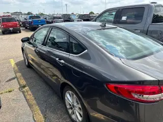Ford Fusion Hybrid 2019 SE 4p Sedan