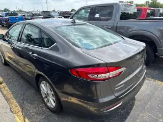 Ford Fusion Hybrid 2019 SE 4p Sedan