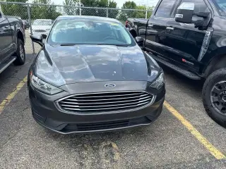 Ford Fusion Hybrid 2019 SE 4p Sedan