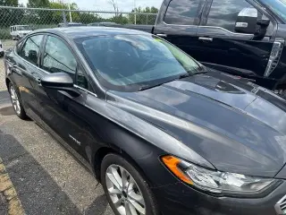 Ford Fusion Hybrid 2019 SE 4p Sedan