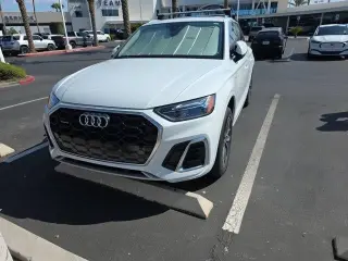 Audi Q5 2023 AWD quattro S line Premium 45 TFSI 4dr SUV