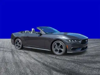 Ford Mustang 2024 EcoBoost Premium 2p Conversión