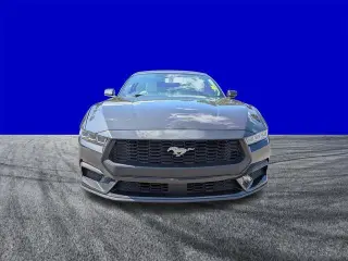 Ford Mustang 2024 EcoBoost Premium 2p Conversión