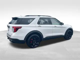Ford Explorer 2022 AWD ST 4dr SUV