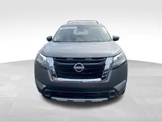 Nissan Pathfinder 2025 Platinum 4 puertas SUV