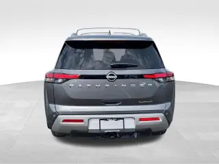 Nissan Pathfinder 2025 Platinum 4 puertas SUV