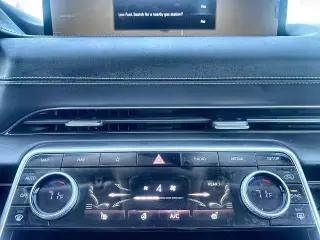 Genesis GV80 2024 AWD 2.5T SUV de 4 puertas