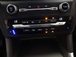 Ford Explorer 2020 AWD Platinum SUV 4p