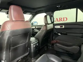 Ford Explorer 2023 AWD Platinum 4p SUV