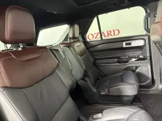 Ford Explorer 2023 AWD Platinum 4p SUV