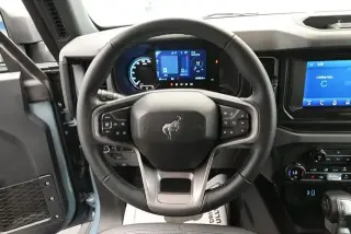 Ford Bronco 2023 4x4 Black Diamond Advanced 4p SUV