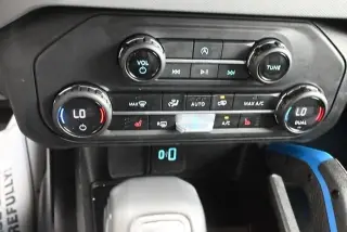 Ford Bronco 2023 4x4 Black Diamond Advanced 4p SUV