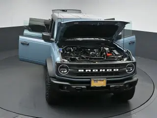 Ford Bronco 2023 4x4 Black Diamond Advanced 4p SUV