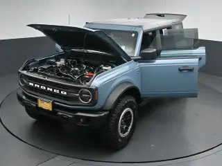 Ford Bronco 2023 4x4 Black Diamond Advanced 4p SUV