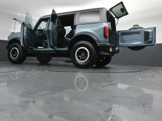 Ford Bronco 2023 4x4 Black Diamond Advanced 4p SUV