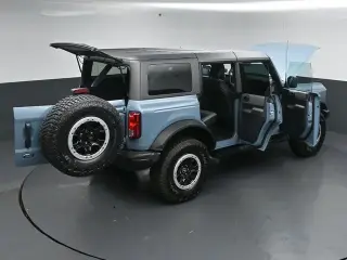 Ford Bronco 2023 4x4 Black Diamond Advanced 4p SUV