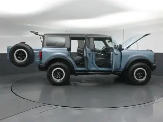 Ford Bronco 2023 4x4 Black Diamond Advanced 4p SUV