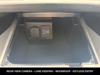 Ford Explorer 2023 AWD XLT 4dr SUV
