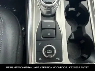 Ford Explorer 2023 AWD XLT 4dr SUV