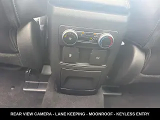 Ford Explorer 2023 AWD XLT 4dr SUV