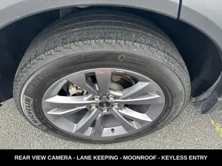 Ford Explorer 2023 AWD XLT 4dr SUV