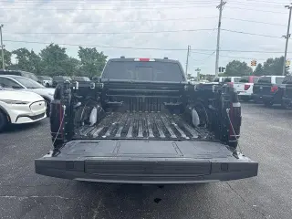 Ford F-150 2023 4x4 XLT 4dr SuperCrew 5.5 ft. SB