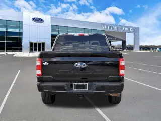 Ford F-150 2022 4x2 XL 4p SuperCrew 5.5 pies SB