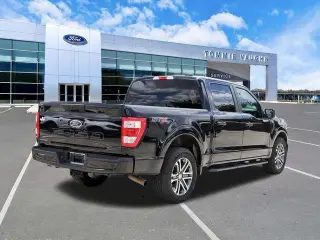 Ford F-150 2022 4x2 XL 4p SuperCrew 5.5 pies SB