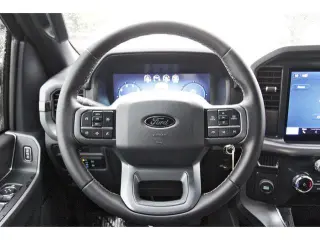 Ford F-150 2025 4x2 XLT 4p SuperCrew 5.5 pies SB