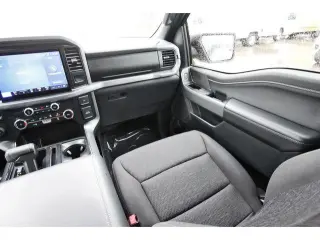 Ford F-150 2025 4x2 XLT 4p SuperCrew 5.5 pies SB