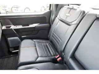 Ford F-150 2023 4x4 Platinum 4 puertas SuperCrew 6.5 pies SB
