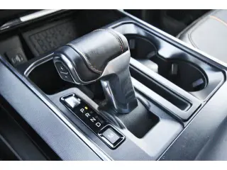 Ford F-150 2023 4x4 Platinum 4 puertas SuperCrew 6.5 pies SB