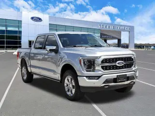 Ford F-150 2023 4x4 Platinum 4 puertas SuperCrew 6.5 pies SB