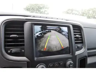 Ram 1500 Classic 2020 4x4 Tradesman 2 puertas Cabina Regular 6,3 pies SB Pickup