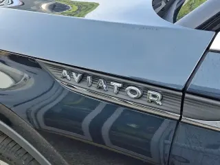 Lincoln Aviator 2023 AWD Reserve SUV 4 puertas
