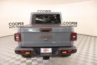 Jeep Gladiator 2025 4x4 Mojave 4dr Crew Cab 5.0 ft. SB