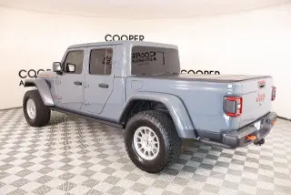 Jeep Gladiator 2025 4x4 Mojave 4dr Crew Cab 5.0 ft. SB