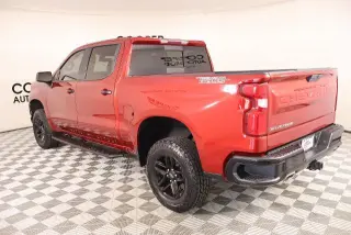 Chevrolet Silverado 1500 2021 4x4 LT Trail Boss Crew Cab 4 puertas, caja corta de 5.8 pies