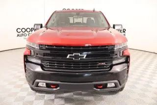 Chevrolet Silverado 1500 2021 4x4 LT Trail Boss Crew Cab 4 puertas, caja corta de 5.8 pies
