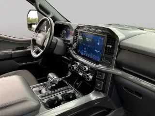 Ford F-150 2023 4x4 XLT 4p SuperCrew 5.5 ft. SB