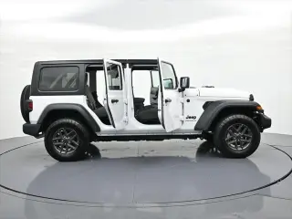 Jeep Wrangler 2025 4x4 Sport 4p SUV