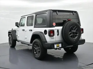 Jeep Wrangler 2025 4x4 Sport 4p SUV